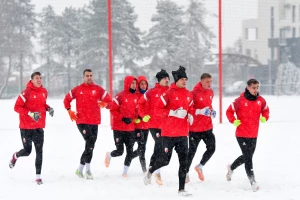 Snežna idila u FC "Vujadin Boškov", na Bandovićevom spisku 30 igrača